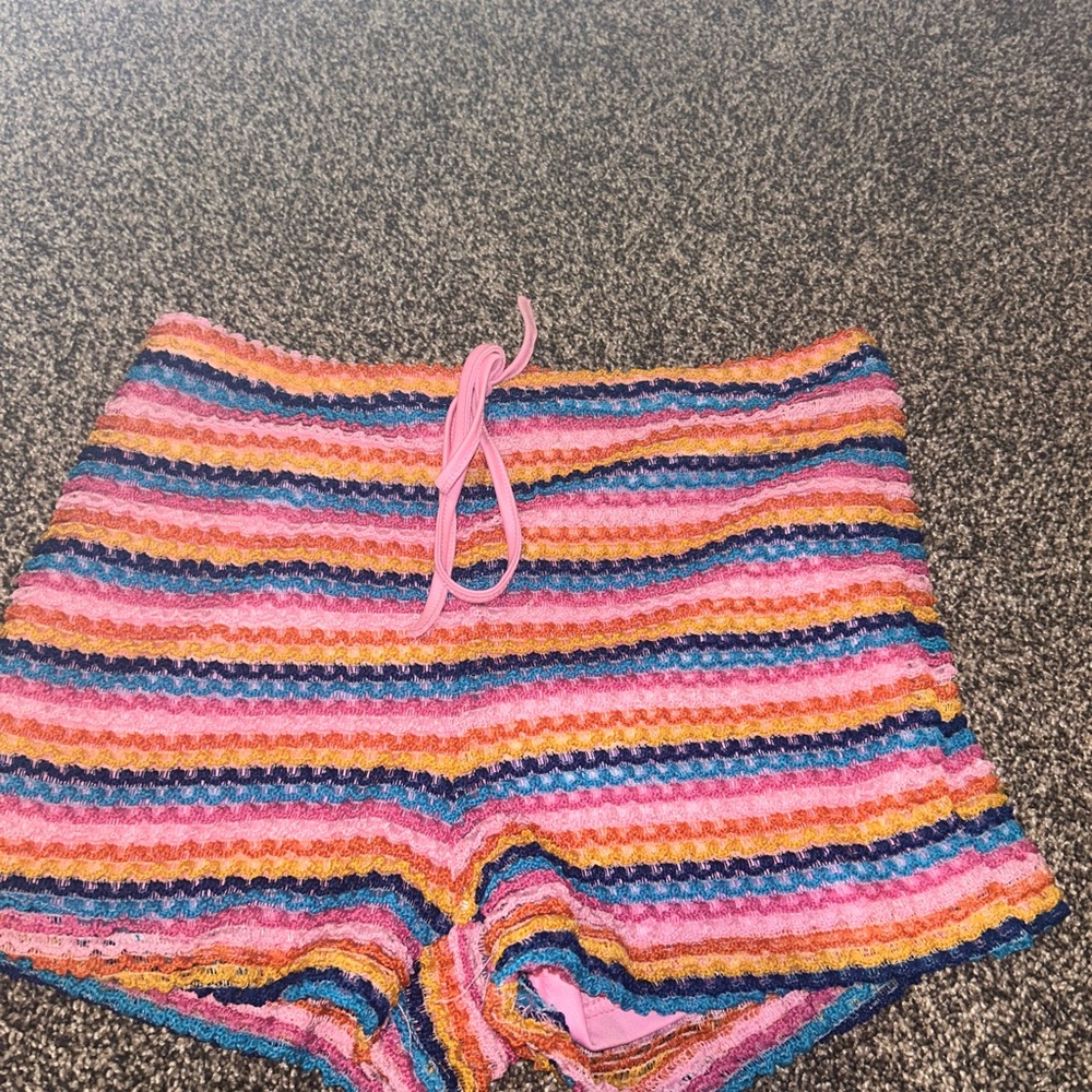 knit shorts